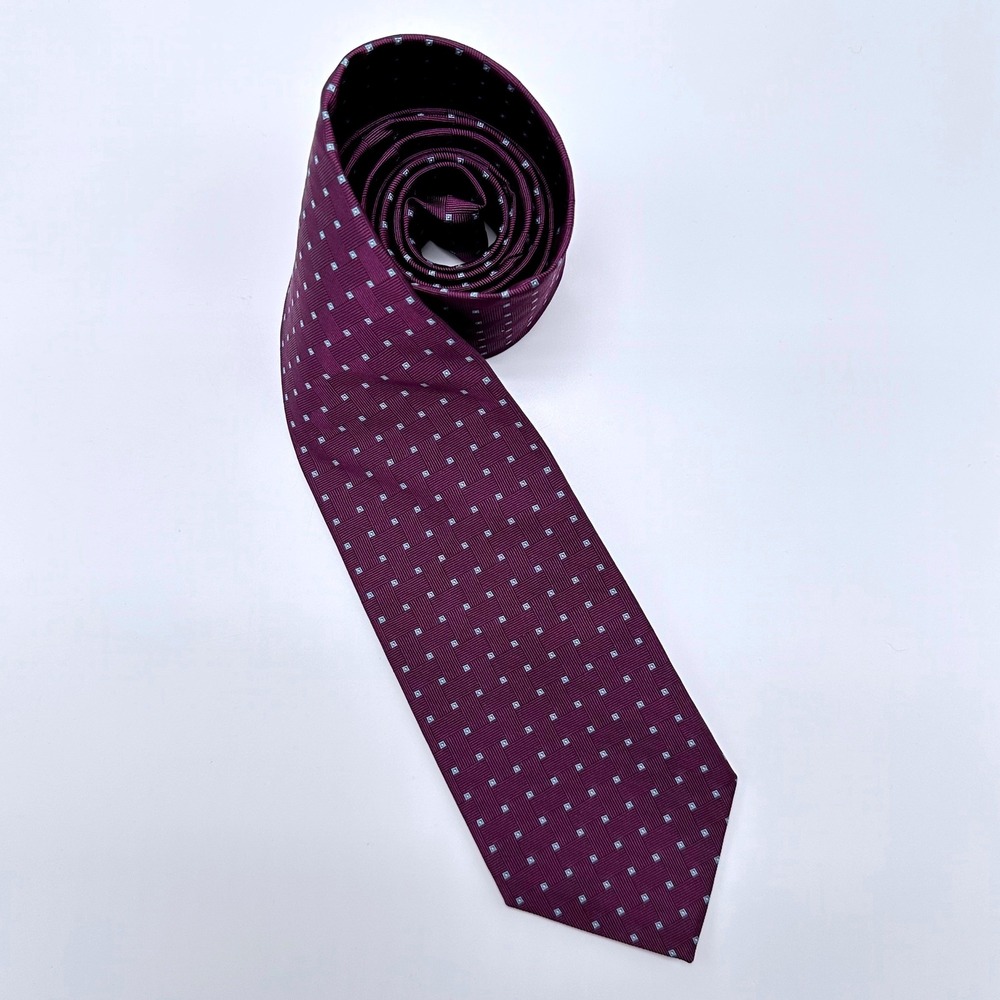 Brooks Brothers Silk Tie Burgundy Basketweave Geometric Square Pattern Mens USA